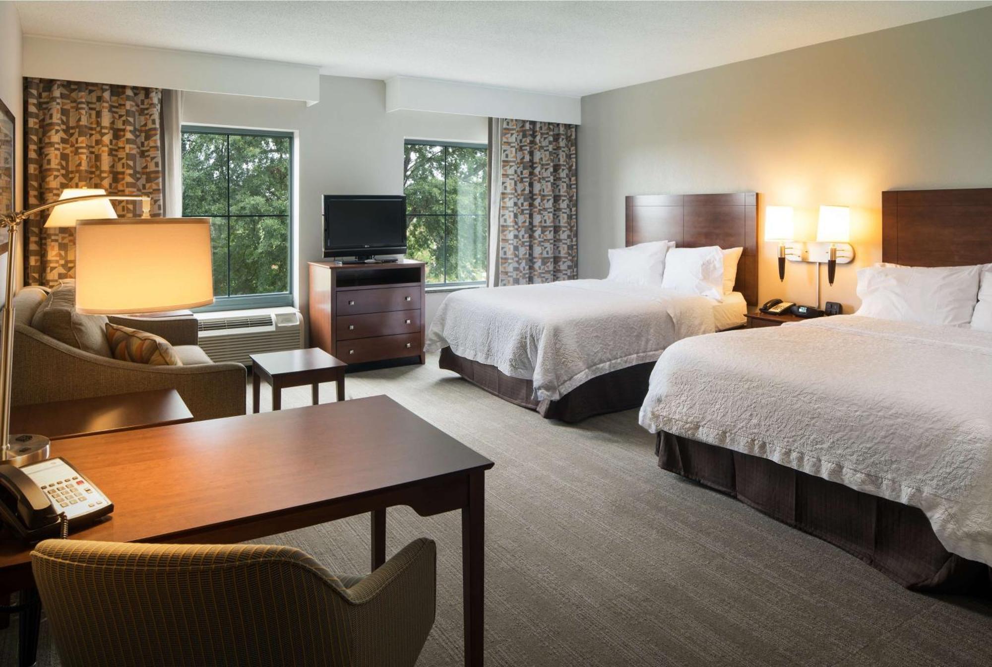 Hampton Inn & Suites Little Rock-Downtown מראה חיצוני תמונה