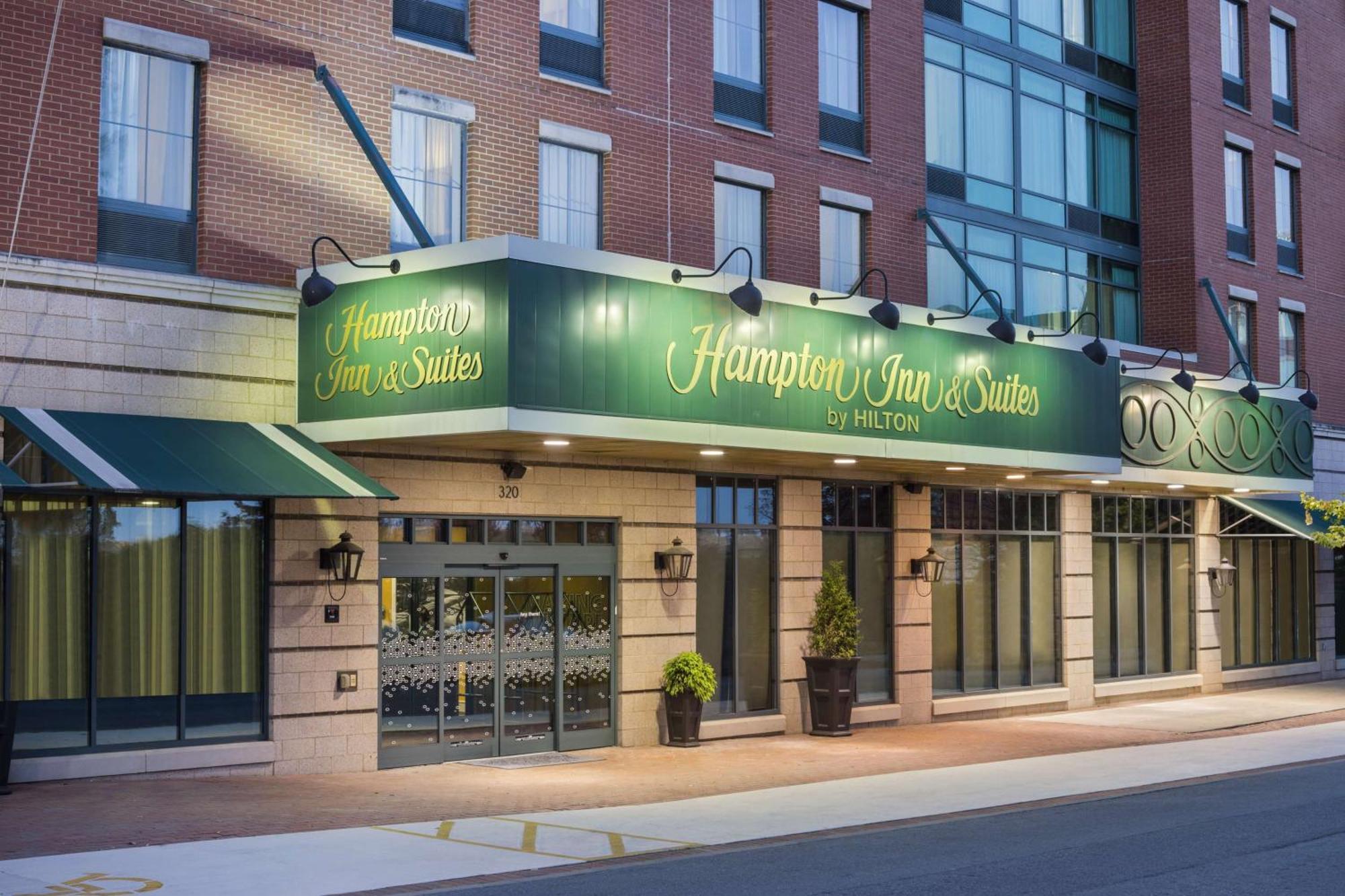 Hampton Inn & Suites Little Rock-Downtown מראה חיצוני תמונה