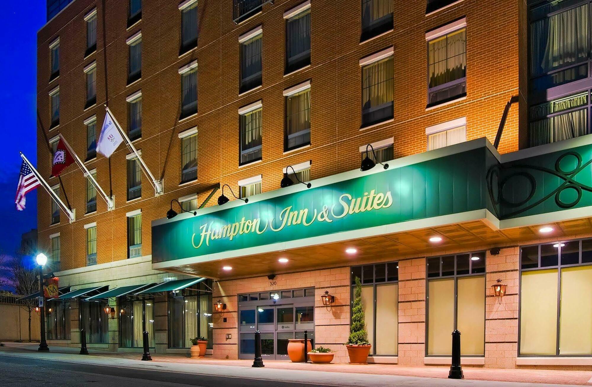Hampton Inn & Suites Little Rock-Downtown מראה חיצוני תמונה